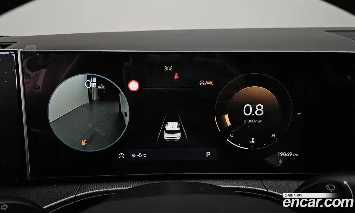 Hyundai Santa Fe 2024 2.5 Автомат в Москве № 124604, фото 4