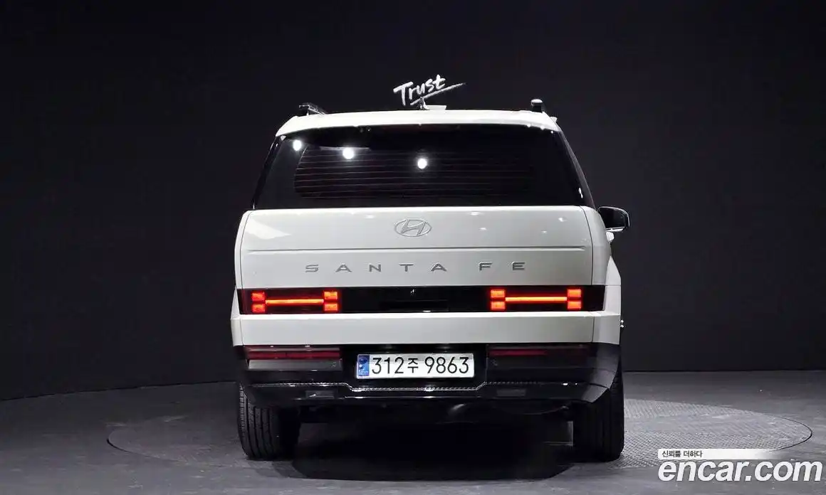 Hyundai Santa Fe 2024 1.6 Автомат в Москве № 126714, фото 11