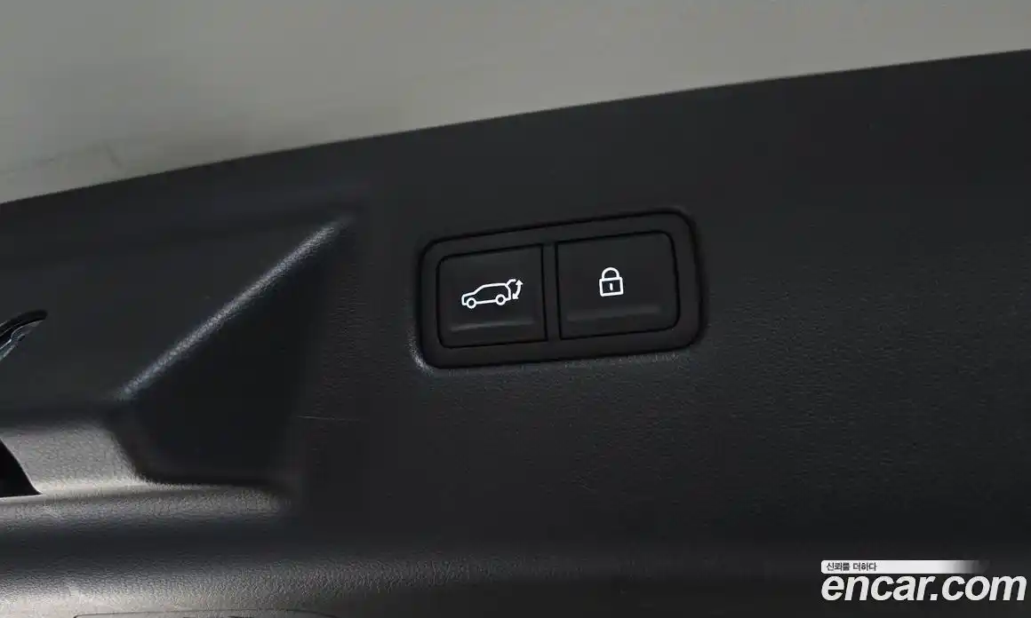 Hyundai Santa Fe 2024 1.6 Автомат в Москве № 126714, фото 12