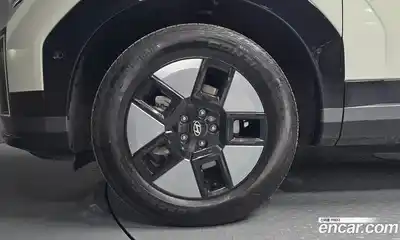 Hyundai Santa Fe 2024 1.6 Автомат в Москве № 126714, миниатюра 4