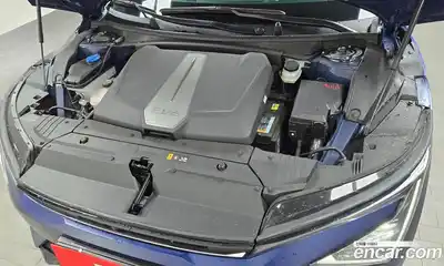 Kia EV6 2025 0.1 Автомат в Москве № 127806, миниатюра 10