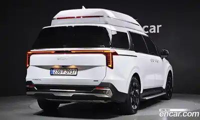 Kia Canival 2024 1.6 Автомат в Москве № 128357, миниатюра 2