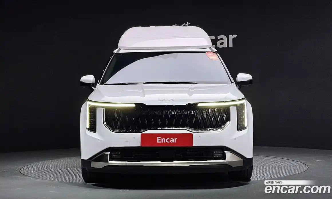 Kia Canival 2024 1.6 Автомат в Москве № 128357, фото 3