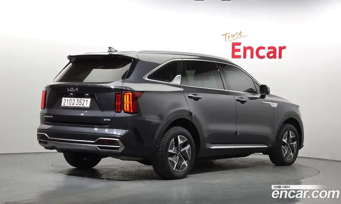 Kia Sorento 2023 1.6 Автомат в Москве № 131641, фото 14