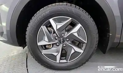 Kia Sorento 2023 1.6 Автомат в Москве № 131641, миниатюра 9