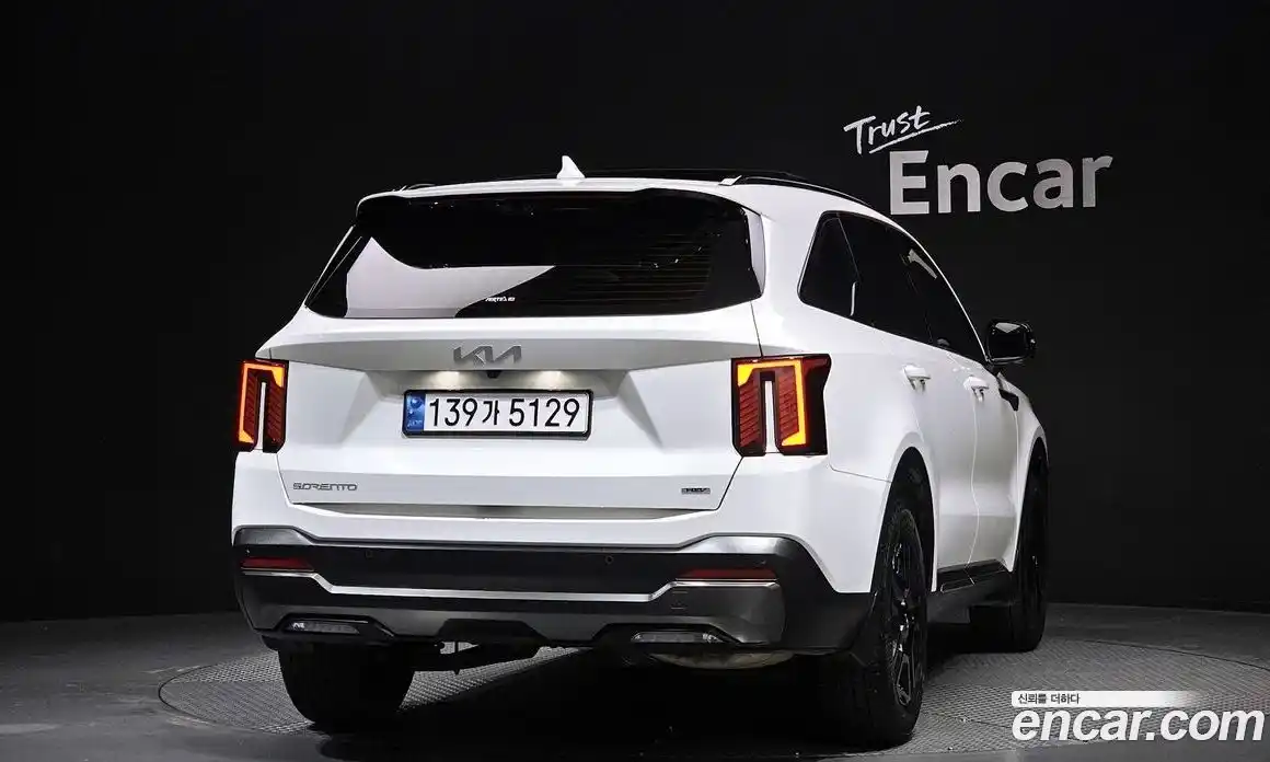 Kia Sorento 2024 1.6 Автомат в Москве № 131807, фото 4