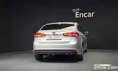 Kia K3 2017 1.6 Автомат в Москве № 133352, миниатюра 3