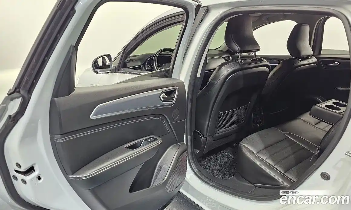 Renault XM3 2020 1.3 Автомат в Москве № 138023, фото 17