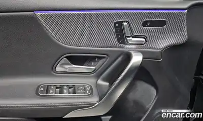 Mercedes-Benz A-Class 2021 2.0 Автомат в Москве № 140415, миниатюра 3