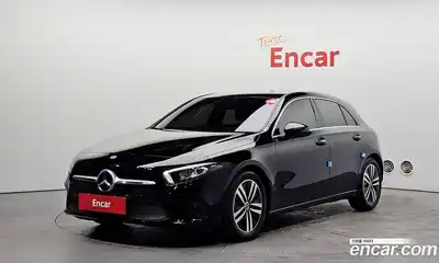 Mercedes-Benz A-Class 2021 2.0 Автомат в Москве № 140415, миниатюра 4