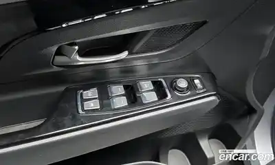 SsangYong Korando 2024 1.5 Автомат в Москве № 140432, миниатюра 12