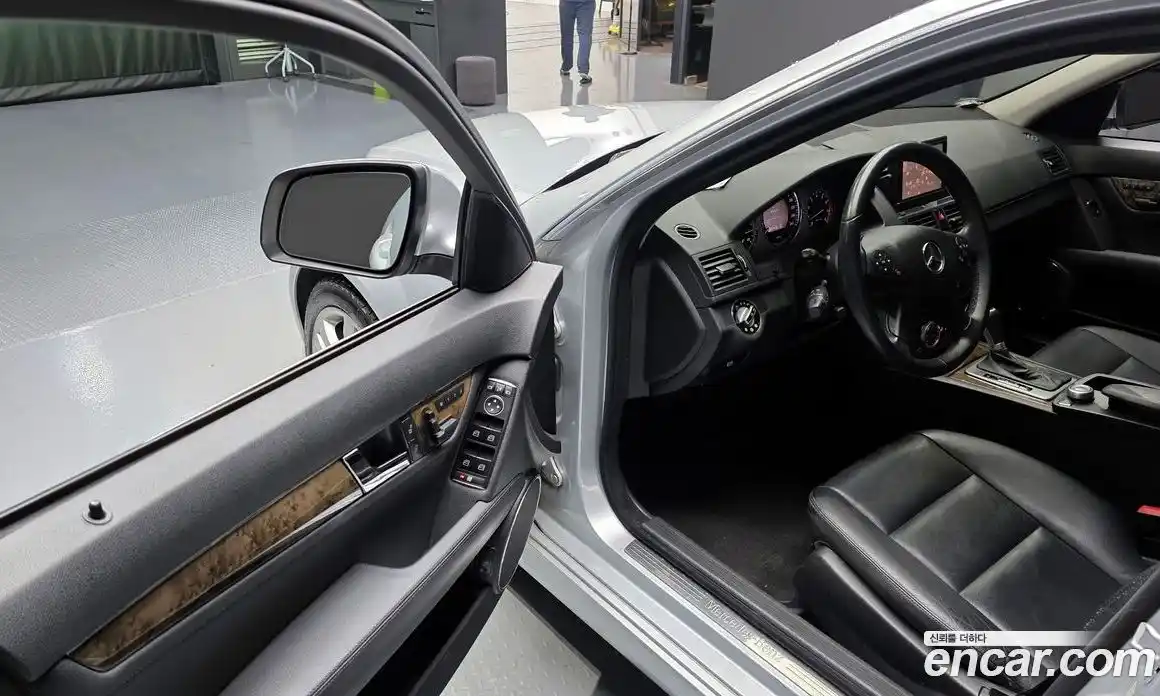 Mercedes-Benz C-Class 2009 1.8 Автомат в Москве № 140752, фото 14