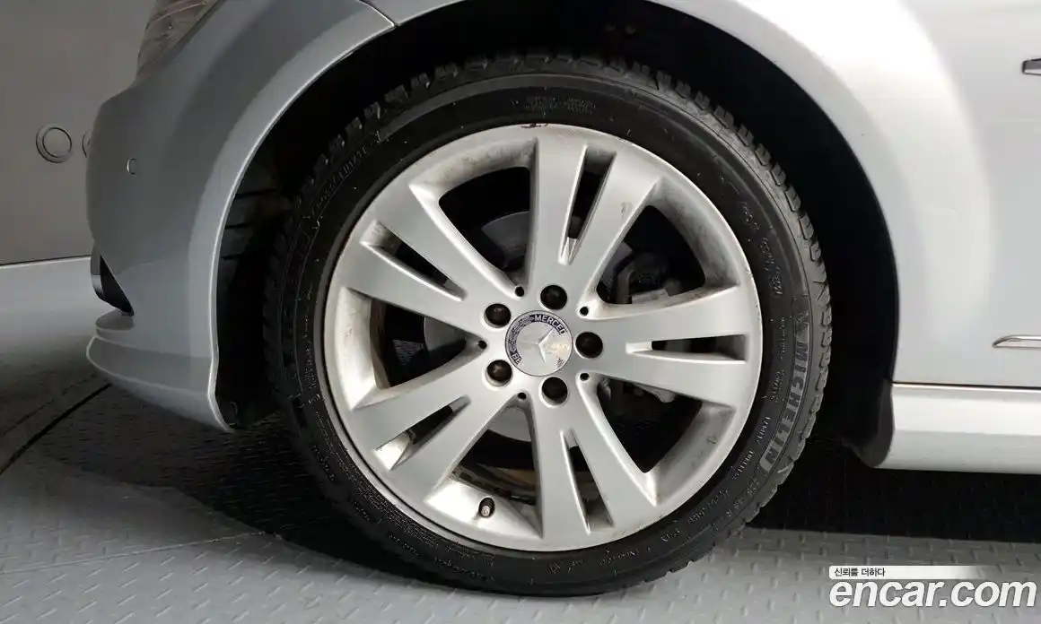 Mercedes-Benz C-Class 2009 1.8 Автомат в Москве № 140752, фото 9