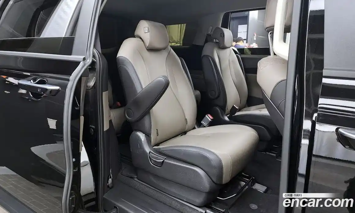 Kia Canival 2025 3.5 Автомат в Москве № 14247, фото 12