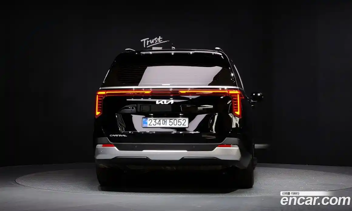 Kia Canival 2025 3.5 Автомат в Москве № 14247, фото 4