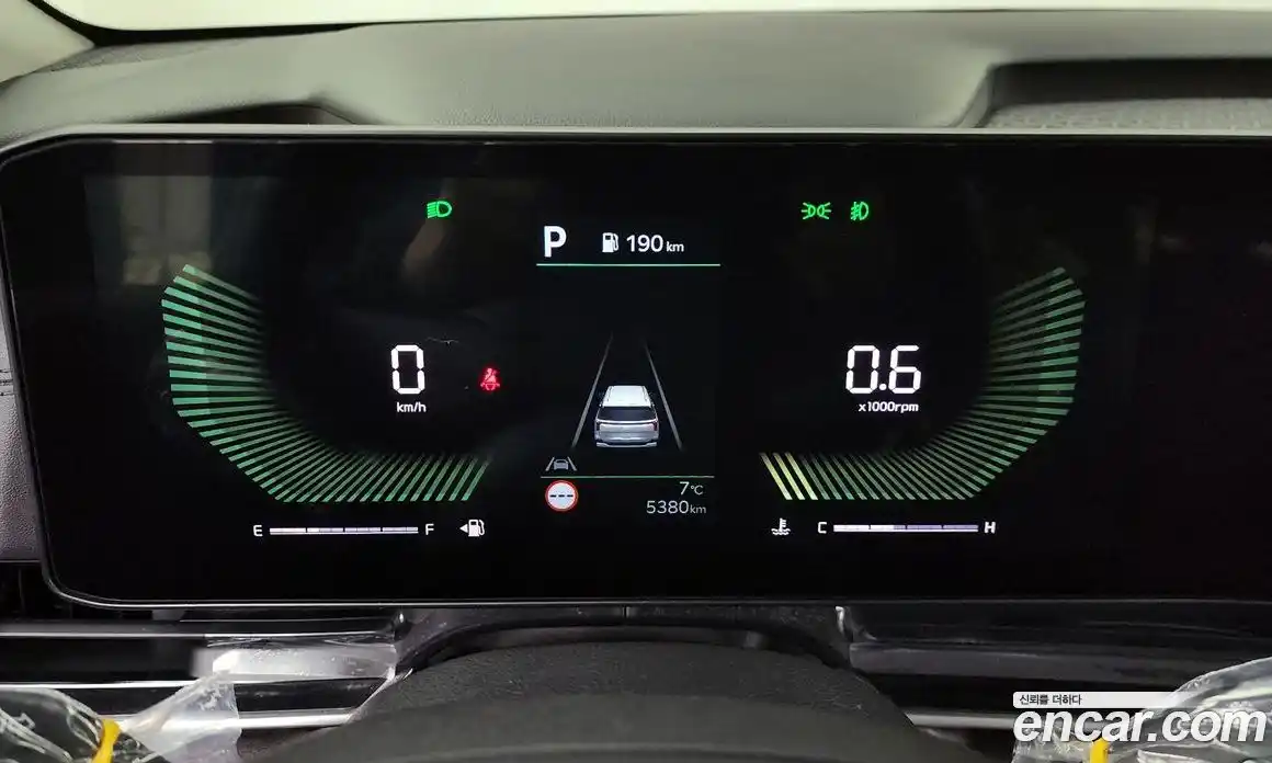 Kia Canival 2025 3.5 Автомат в Москве № 14247, фото 8