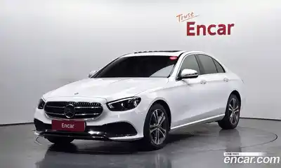 Mercedes-Benz E-Class, 2022