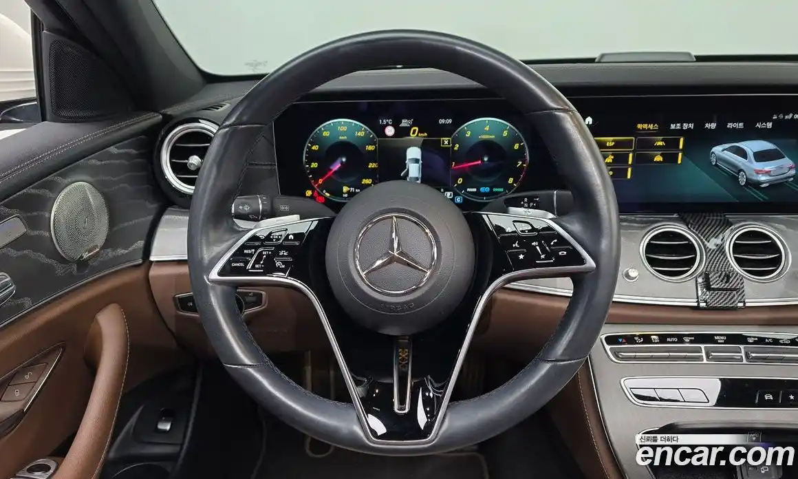 Mercedes-Benz E-Class 2022 2.0 Автомат в Москве № 143066, фото 13