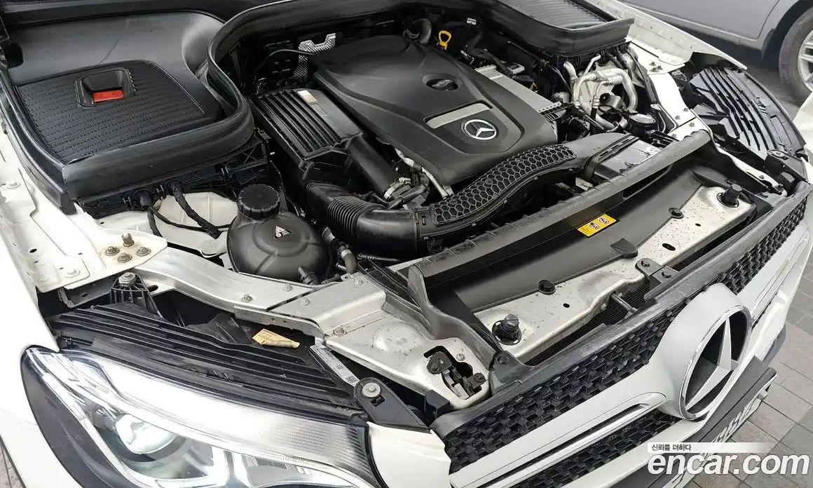 Mercedes-Benz GLC-Class 2019 2.0 Автомат в Москве № 143113, фото 19