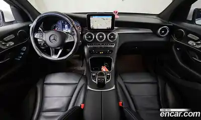 Mercedes-Benz GLC-Class 2019 2.0 Автомат в Москве № 143113, миниатюра 2