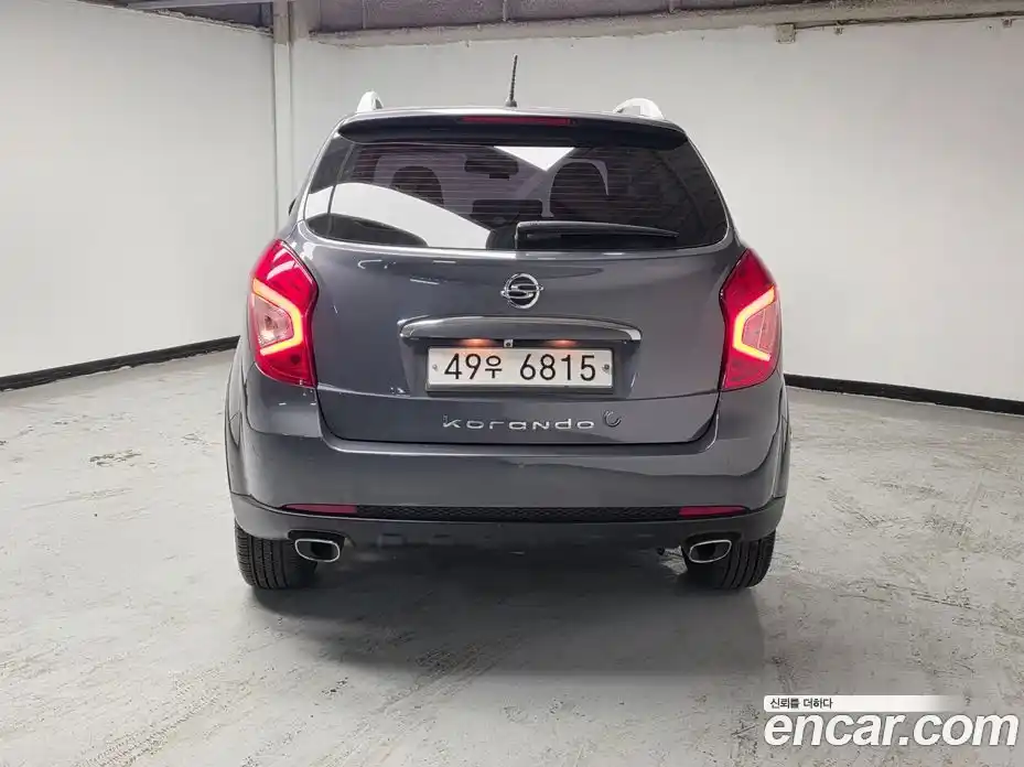 SsangYong Korando 2015 2.0 Автомат в Москве № 147381, фото 4