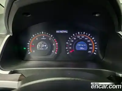 SsangYong Korando 2015 2.0 Автомат в Москве № 147381, миниатюра 5