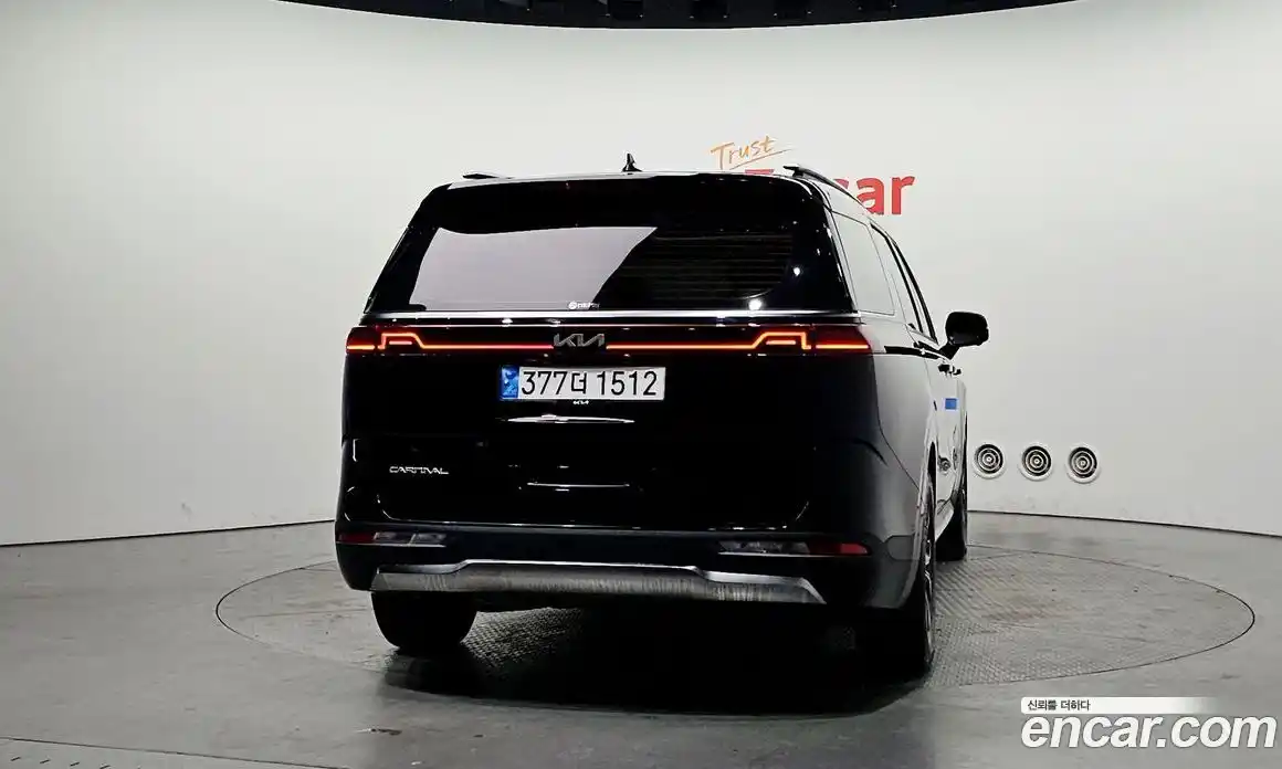 Kia Canival 2023 3.5 Автомат в Москве № 15003, фото 14