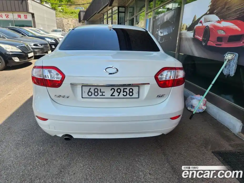 Renault SM3 2015 1.6 Автомат в Москве № 152351, фото 4