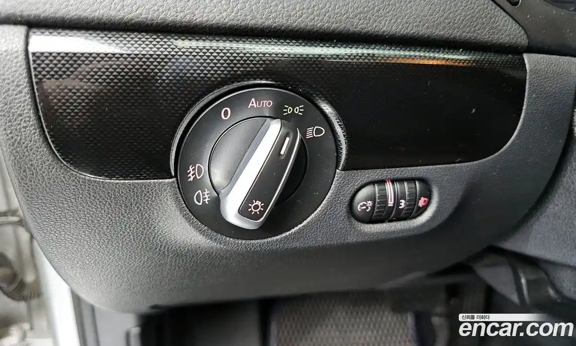 Volkswagen Jetta 2011 2.0 Автомат в Москве № 153795, фото 9