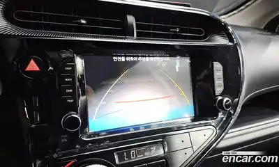 Toyota Prius 2019 1.5 Автомат в Москве № 155602, миниатюра 2