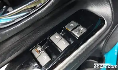 Toyota Prius 2019 1.5 Автомат в Москве № 155602, миниатюра 10