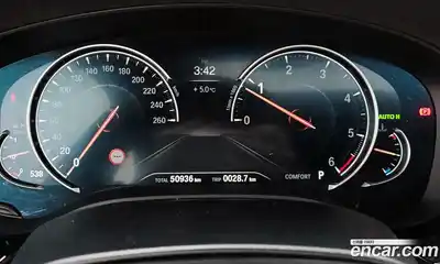 BMW 5-Series 2018 2.0 Автомат в Москве № 157410, миниатюра 11