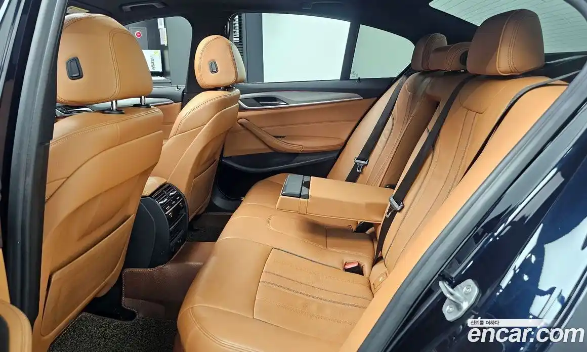 BMW 5-Series 2018 2.0 Автомат в Москве № 157410, фото 14