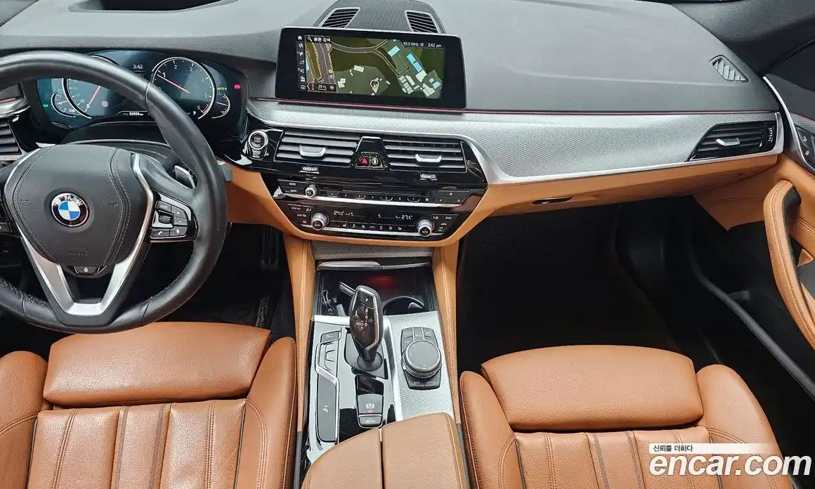 BMW 5-Series 2018 2.0 Автомат в Москве № 157410, фото 19