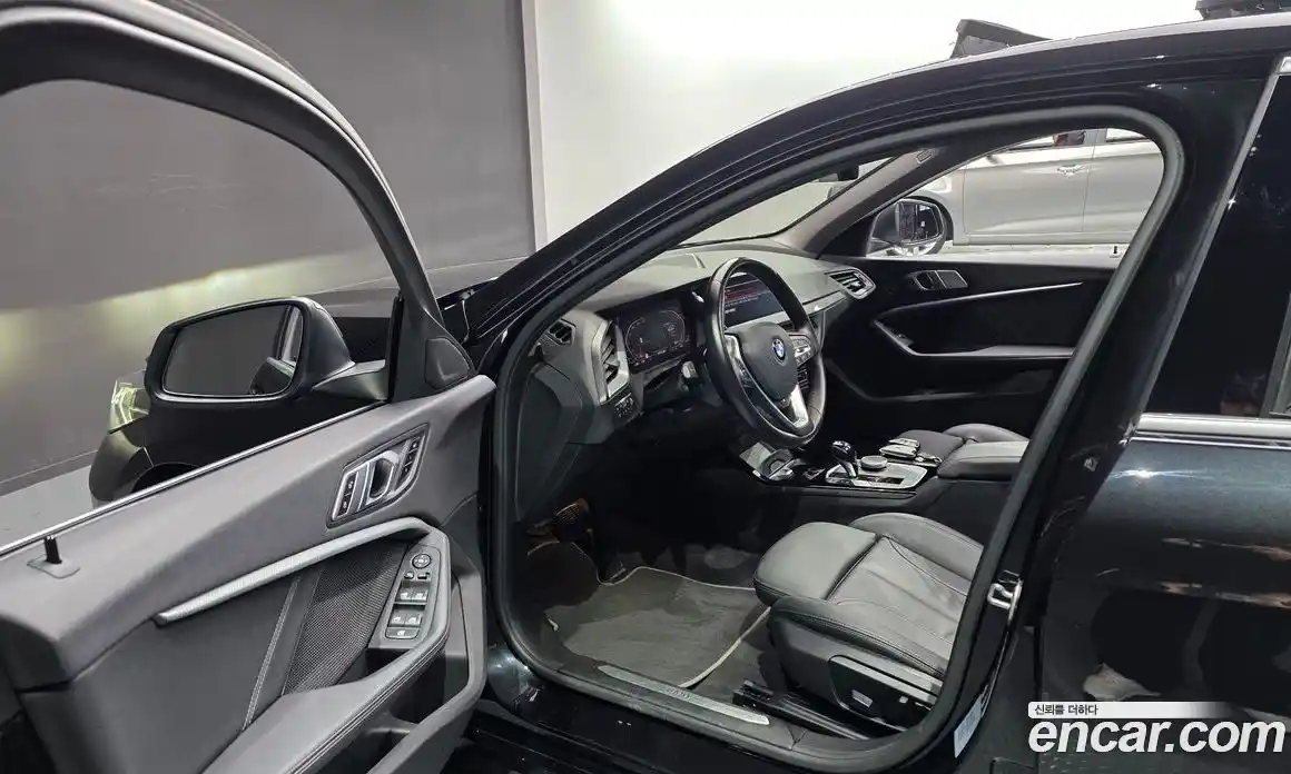 BMW 1-Series 2022 2.0 Автомат в Москве № 157570, фото 11