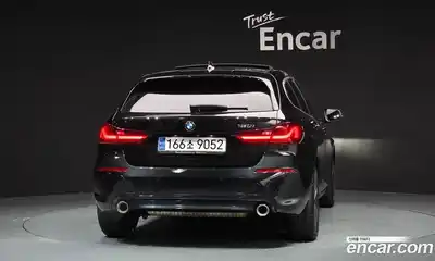 BMW 1-Series 2022 2.0 Автомат в Москве № 157570, миниатюра 4