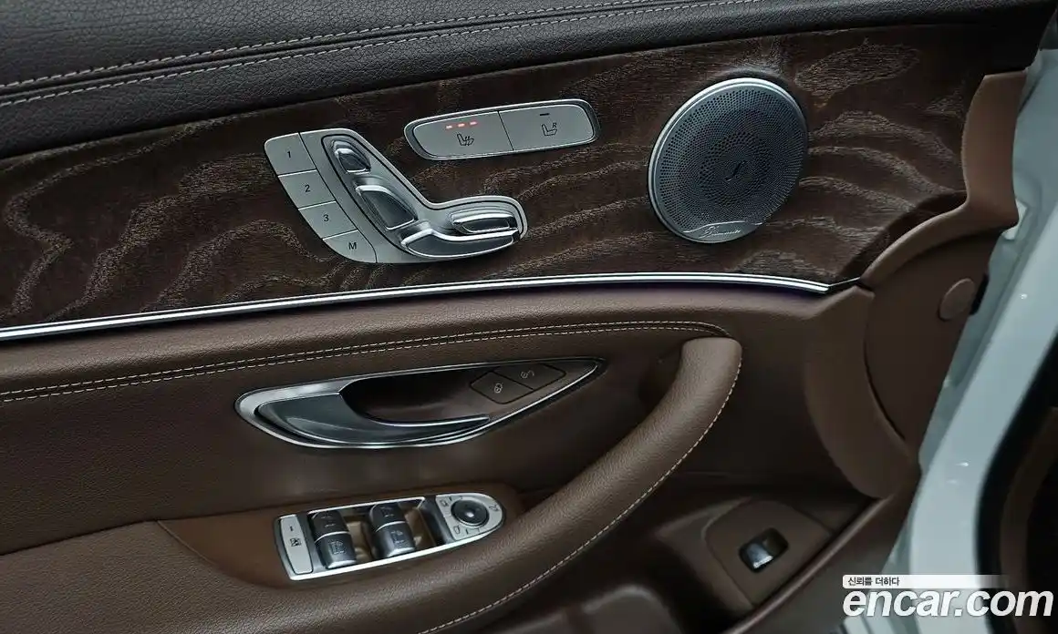 Mercedes-Benz E-Class 2017 1.9 Автомат в Москве № 161010, фото 14