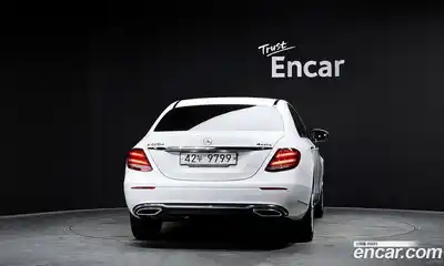 Mercedes-Benz E-Class 2017 1.9 Автомат в Москве № 161010, миниатюра 2