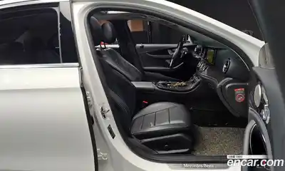 Mercedes-Benz E-Class 2017 1.9 Автомат в Москве № 161128, миниатюра 2