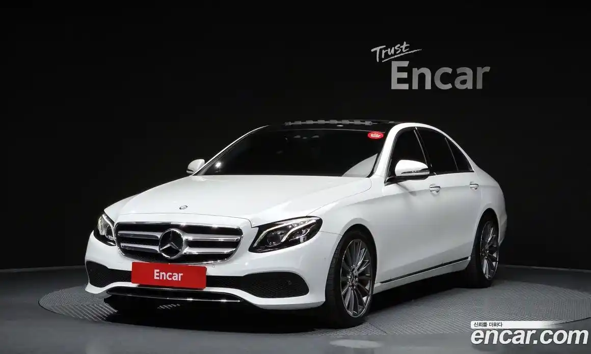 Mercedes-Benz E-Class 2017 1.9 Автомат в Москве № 161128, фото 6