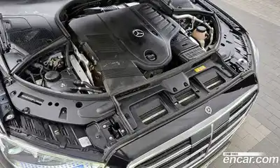 Mercedes-Benz S-Class 2023 3.0 Автомат в Москве № 161163, миниатюра 9
