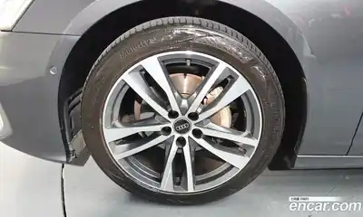 Audi A6 2022 2.0 Автомат в Москве № 162554, миниатюра 4