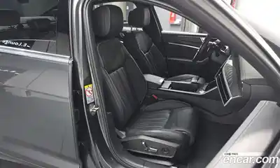 Audi A6 2022 2.0 Автомат в Москве № 162554, миниатюра 9