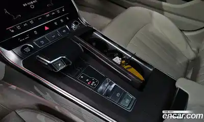 Audi A6 2023 3.0 Автомат в Москве № 162804, миниатюра 9