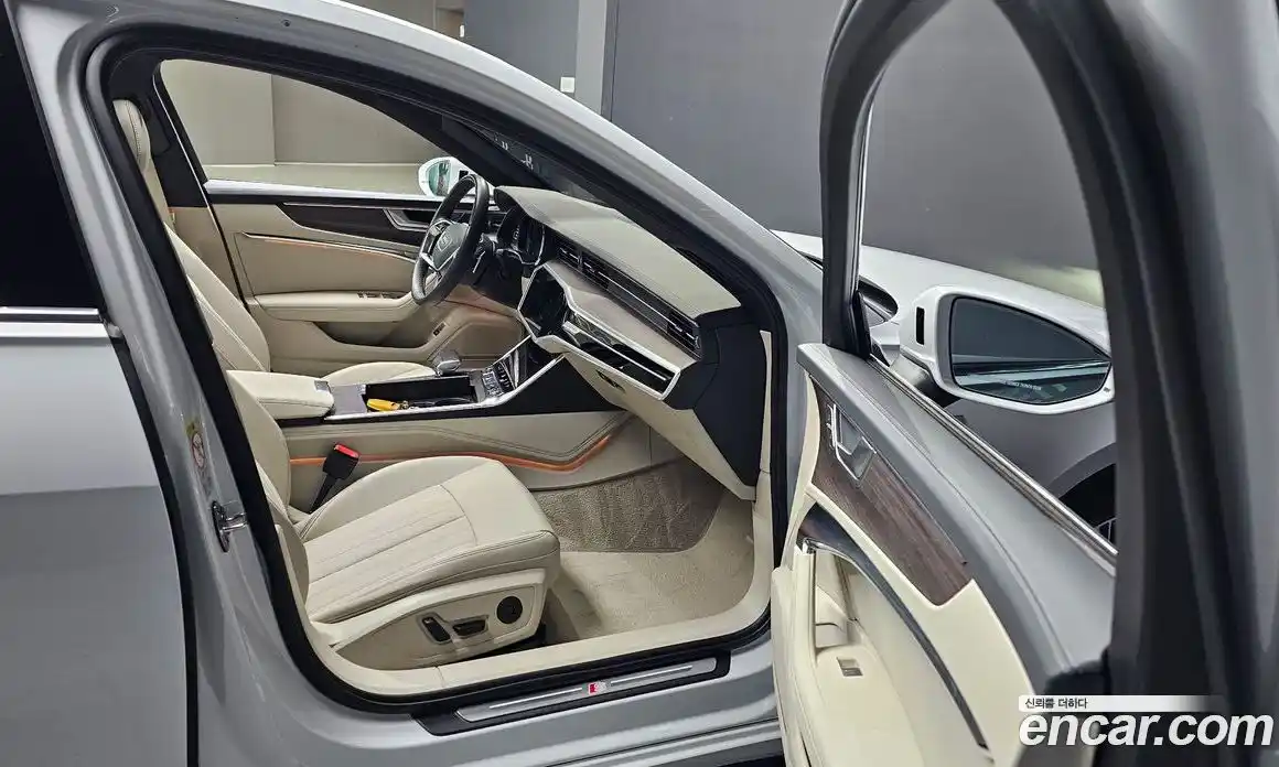 Audi A6 2023 3.0 Автомат в Москве № 162804, фото 10