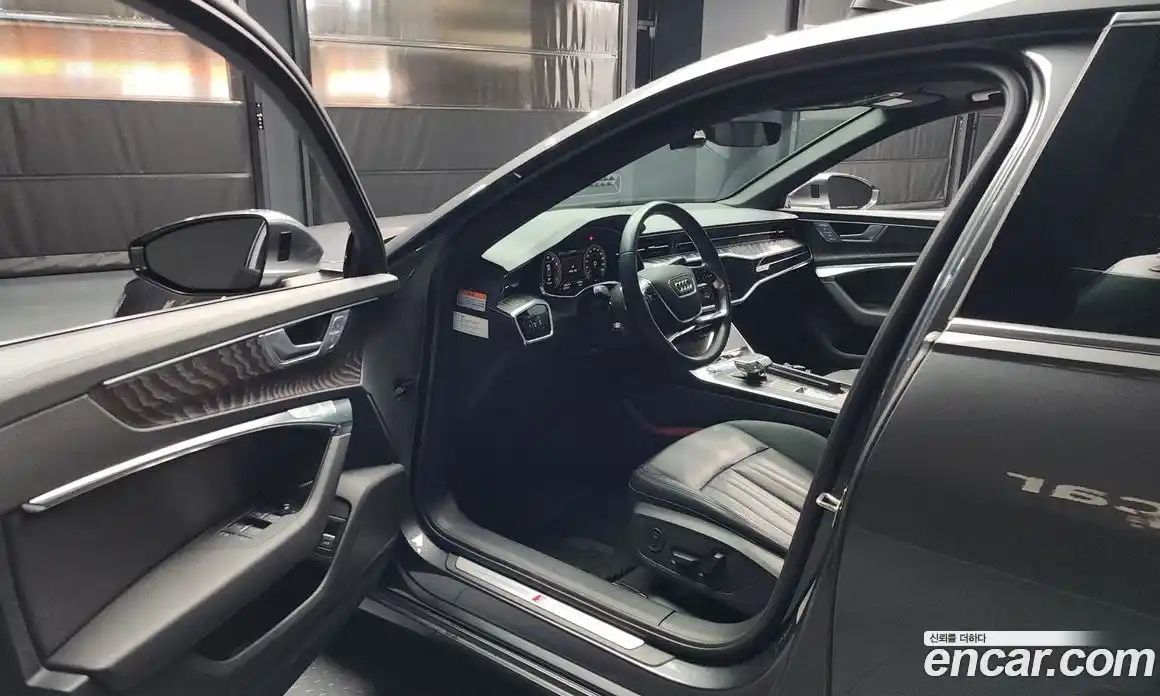 Audi A6 2023 2.0 Автомат в Москве № 162984, фото 17