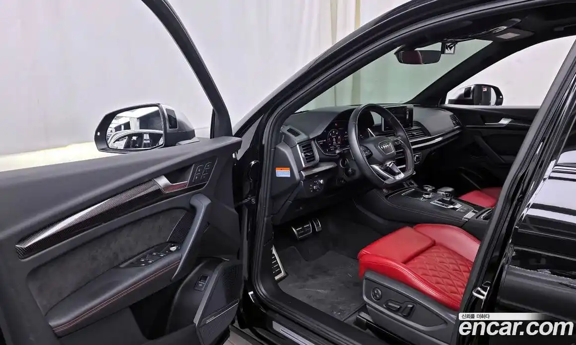 Audi SQ5 2020 3.0 Автомат в Москве № 163587, фото 9