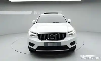 Volvo XC40 2021 2.0 Автомат в Москве № 164793, миниатюра 2