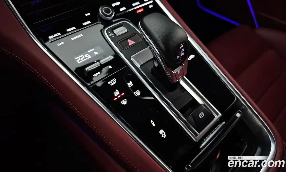 Porsche Panamera 2022 2.9 Автомат в Москве № 165322, фото 12