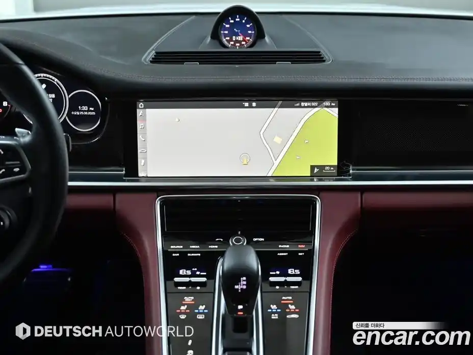 Porsche Panamera 2018 2.9 Автомат в Москве № 165757, фото 11